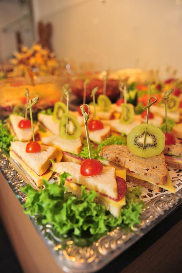 Fehren Einfach Gut Hotel ลิงเงน ภายนอก รูปภาพ